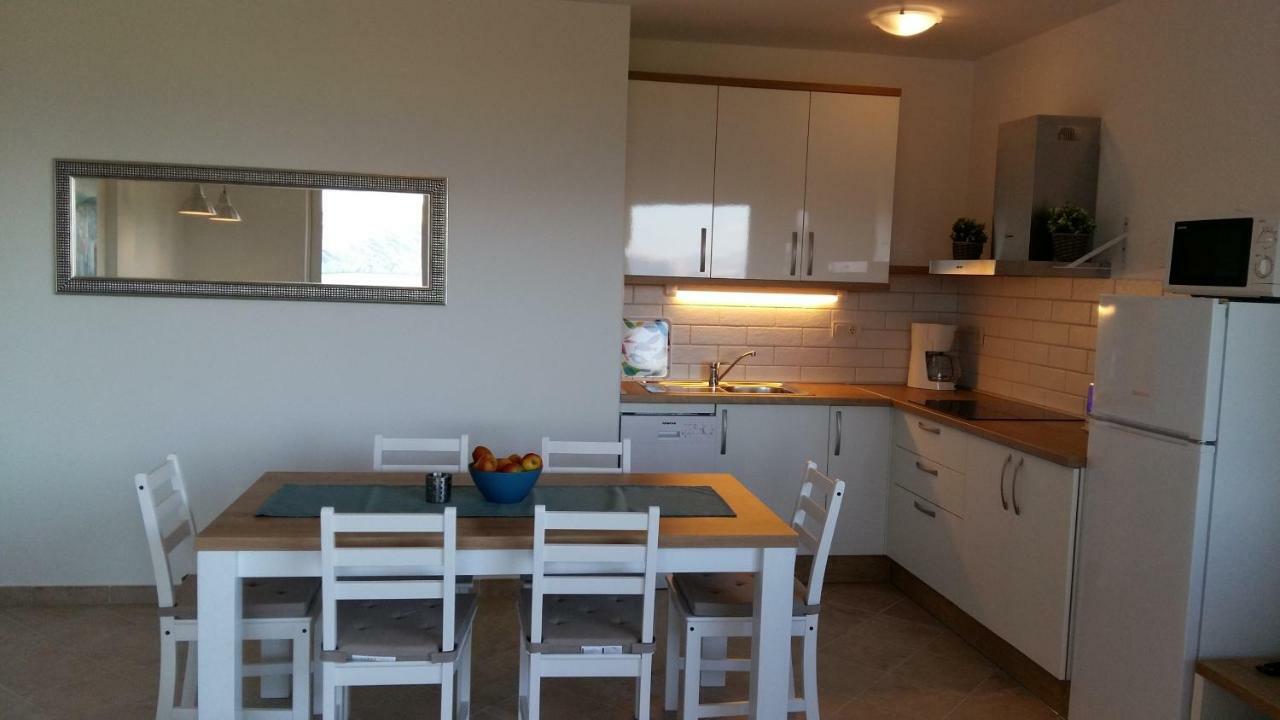 Haus Mit Meerblick 로파르 외부 사진